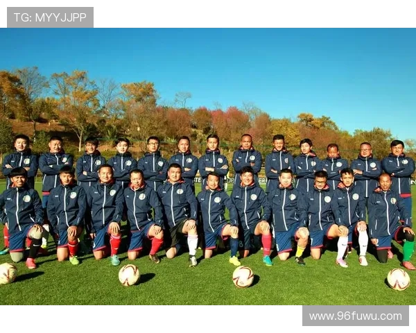 武汉足球队的精神探索与荣耀之路：从历史到未来的深度剖析