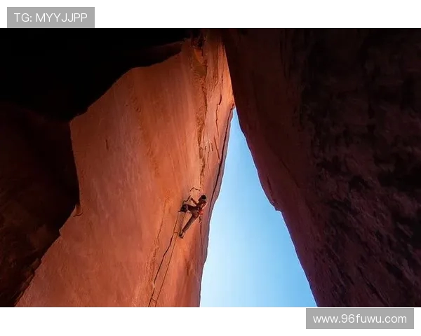 重庆攀岩队实力揭秘：挑战极限的勇士与他们的攀岩传奇