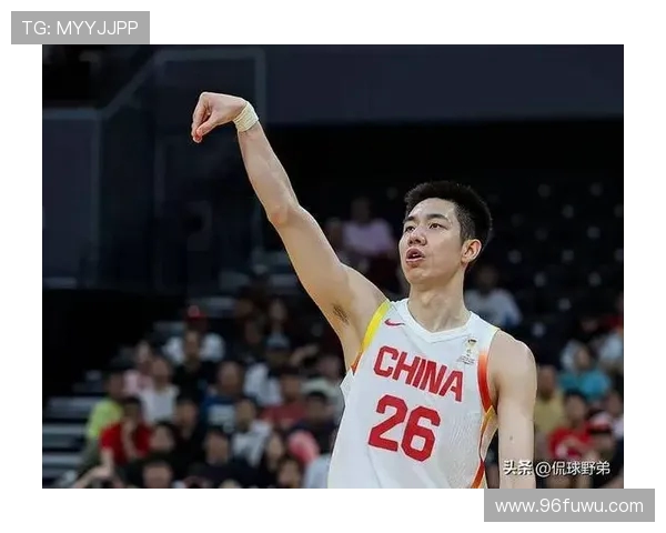 朱俊龙的成长之路：从青涩少年到职场精英的奋斗故事